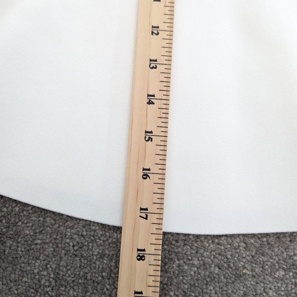 Bcbgmaxazria "Ingrid" A-Line FIt & Flare Skirt Gardenia color (cream) size Small - Picture 12 of 15